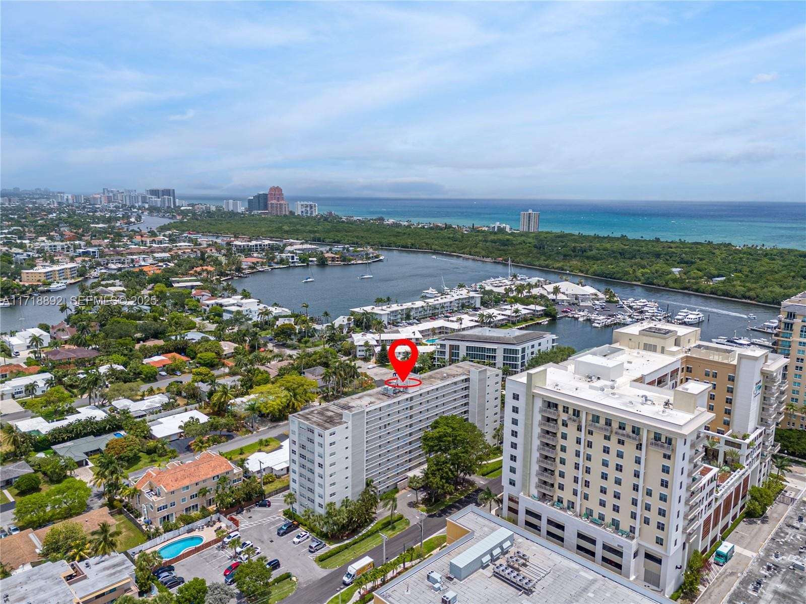 2555 NE 11th Street 303, Fort Lauderdale, FL 33304