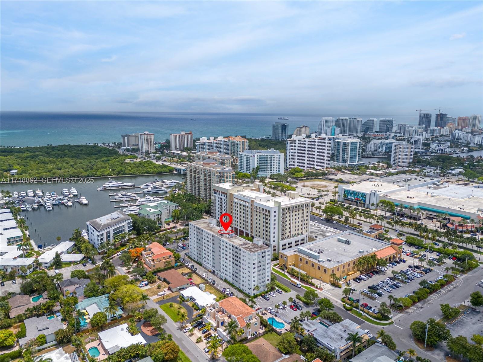 2555 NE 11th Street 303, Fort Lauderdale, FL 33304 photo 19