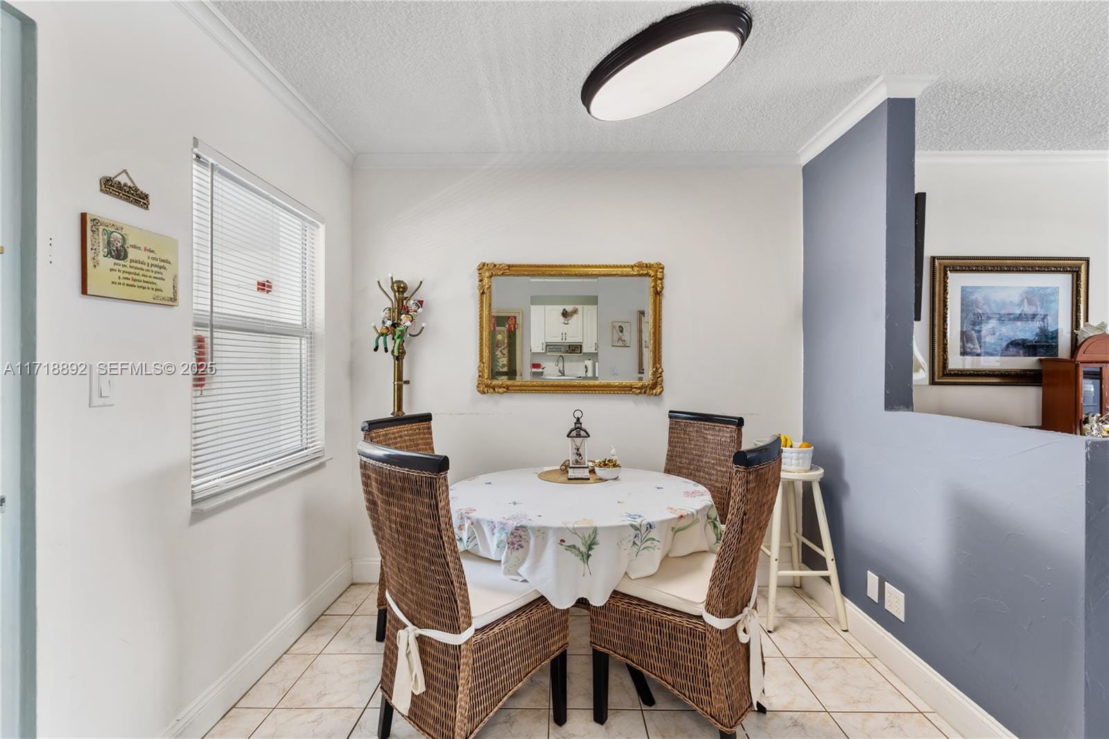 2555 NE 11th Street 303, Fort Lauderdale, FL 33304 photo 8