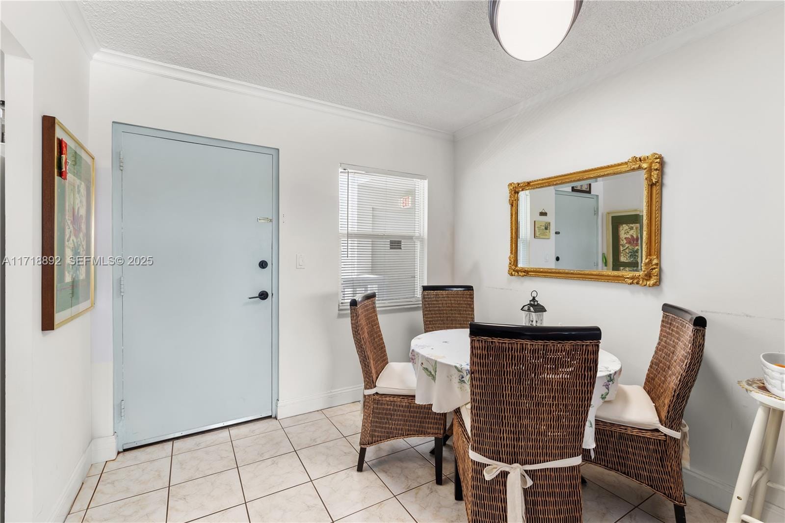 2555 NE 11th Street 303, Fort Lauderdale, FL 33304 photo 9