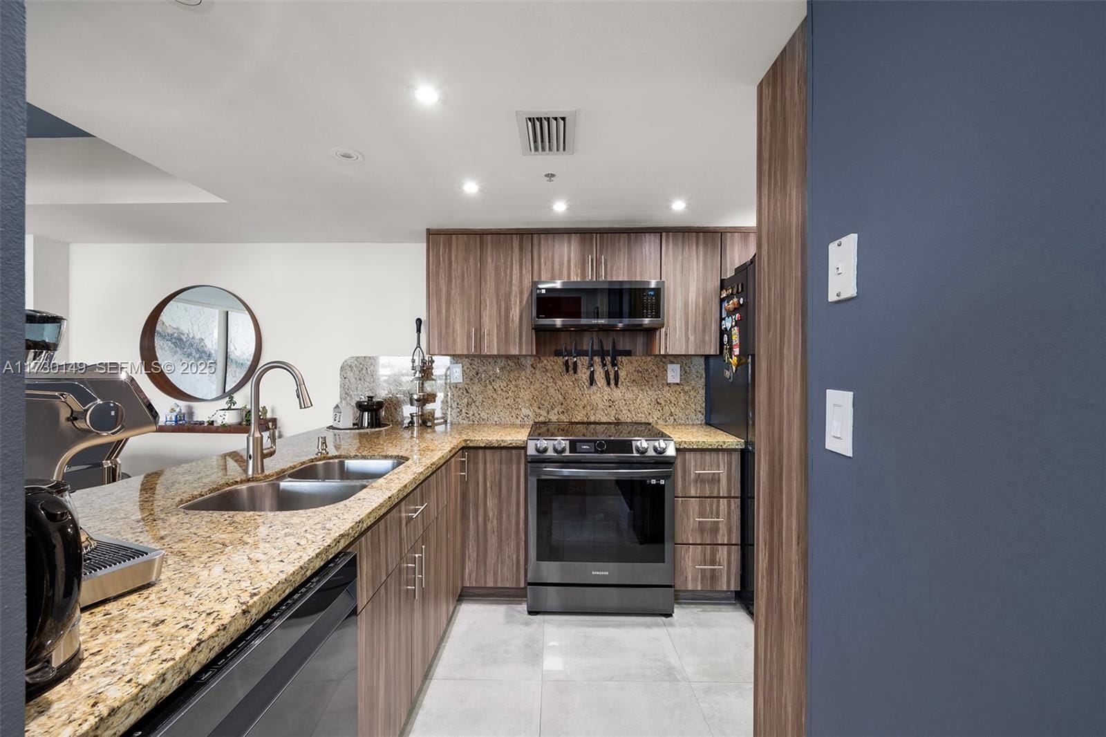 650 West Avenue 1004 — photo 7
