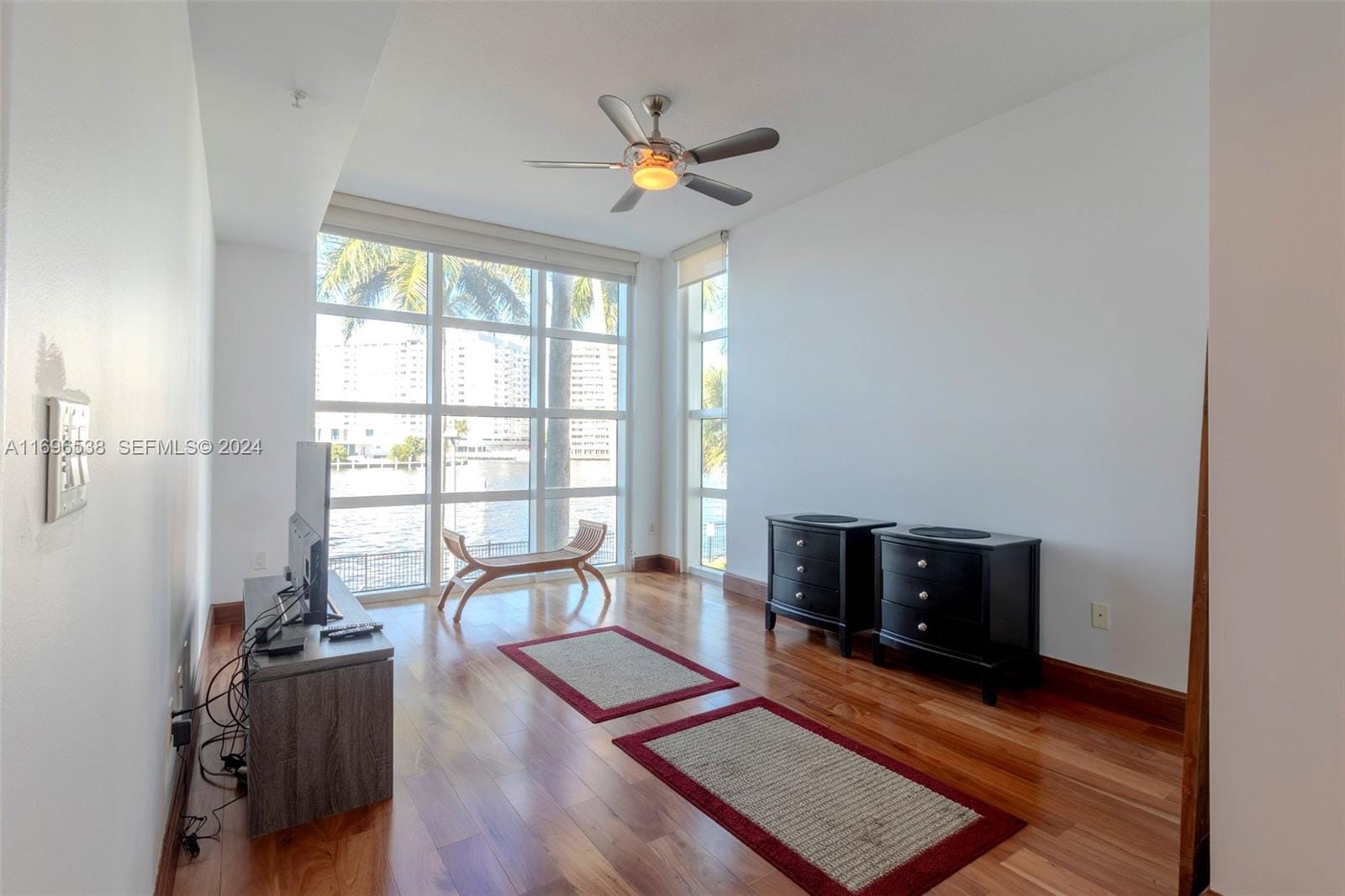 1945 S Ocean Drive M5, Hallandale Beach, FL 33009 photo 17