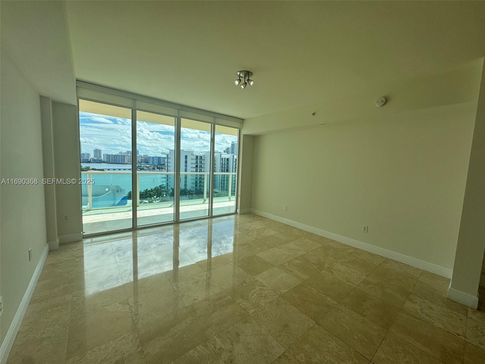 3330 NE 190 Street 1215, Aventura, FL 33180 photo 14