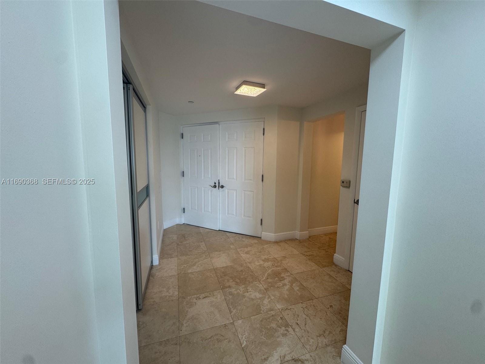 3330 NE 190 Street 1215 — photo 5