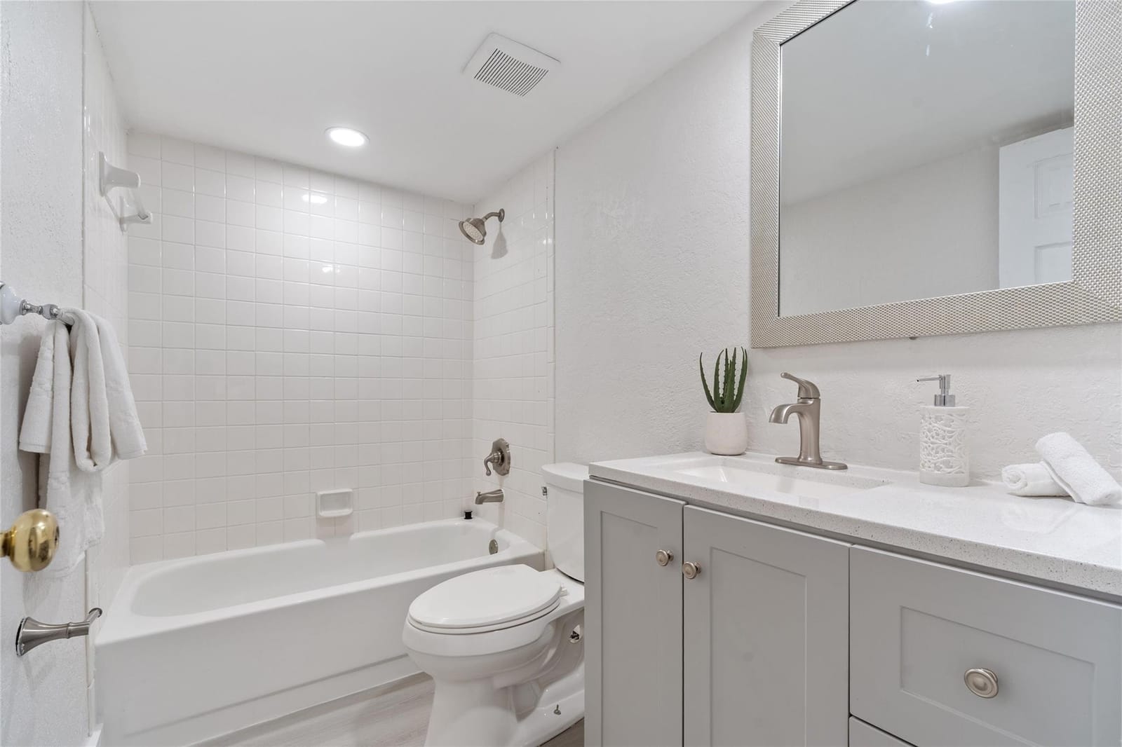 2305 NW 36th Avenue, Coconut Creek, FL 33066 photo 15