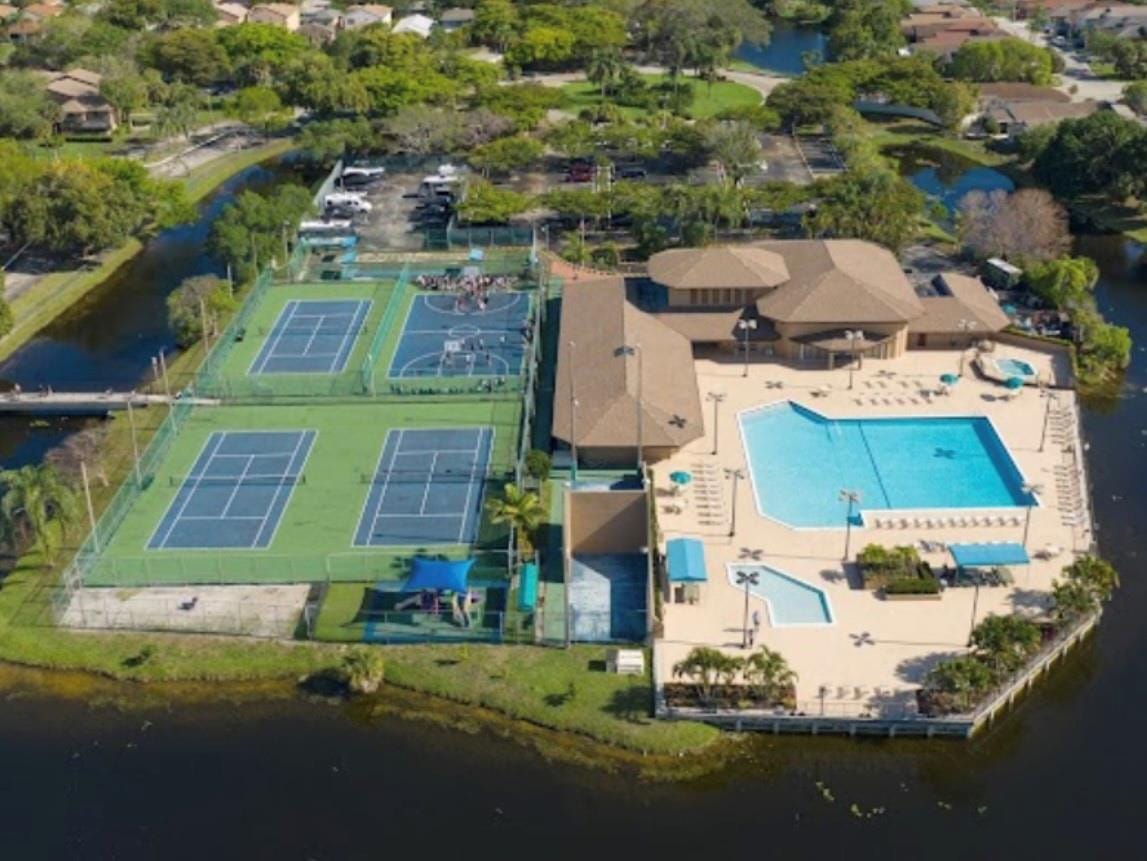 2305 NW 36th Avenue, Coconut Creek, FL 33066 photo 24