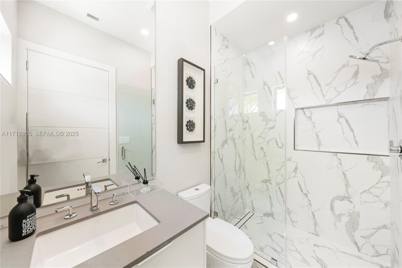 4014 NE 167 Street, North Miami Beach, FL 33160 photo 12