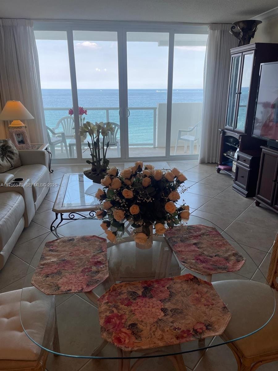 5601 Collins Avenue 1203, Miami Beach, FL 33140 photo 10