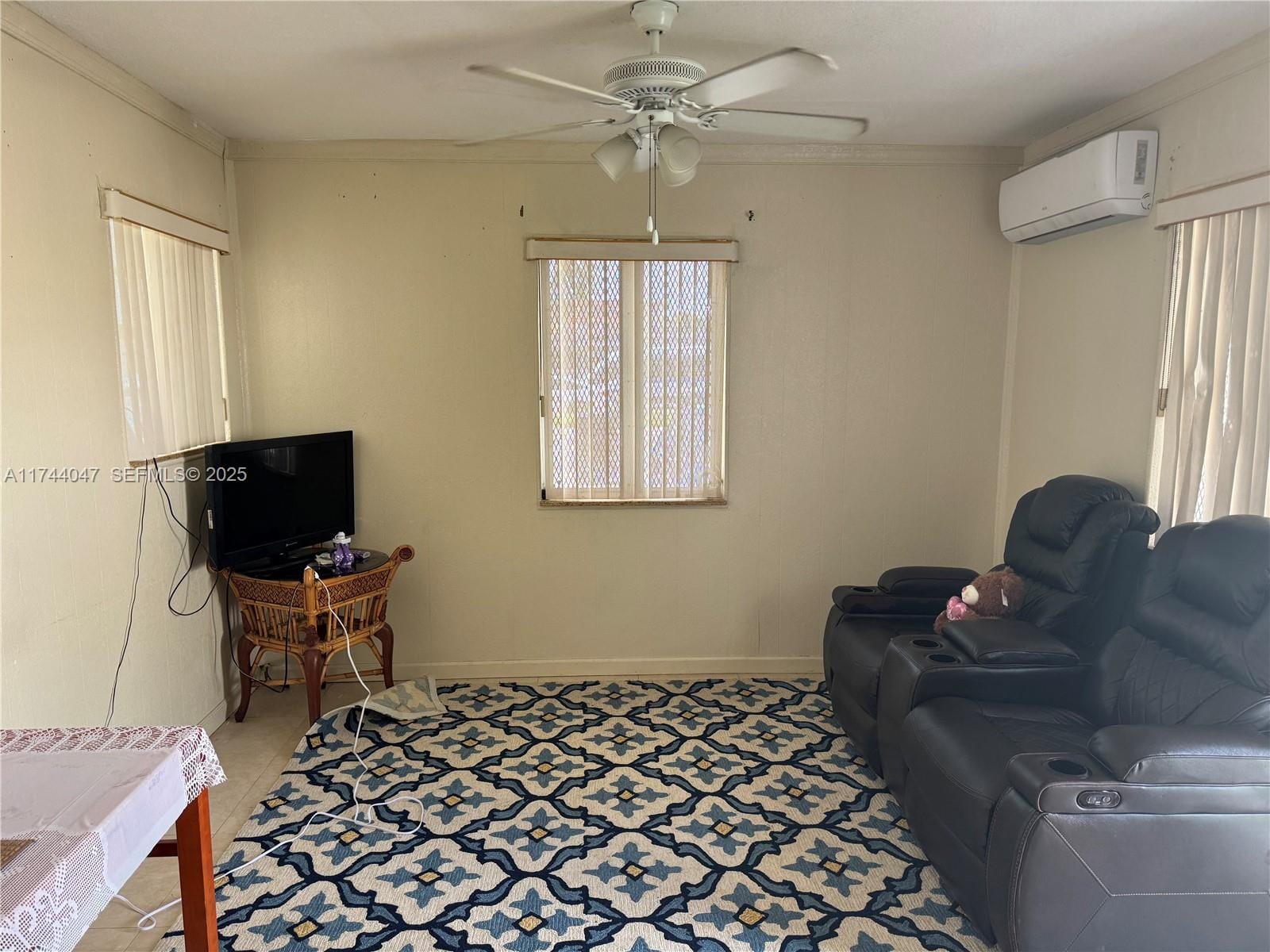 655 NE 135th Street, North Miami, FL 33161 photo 2