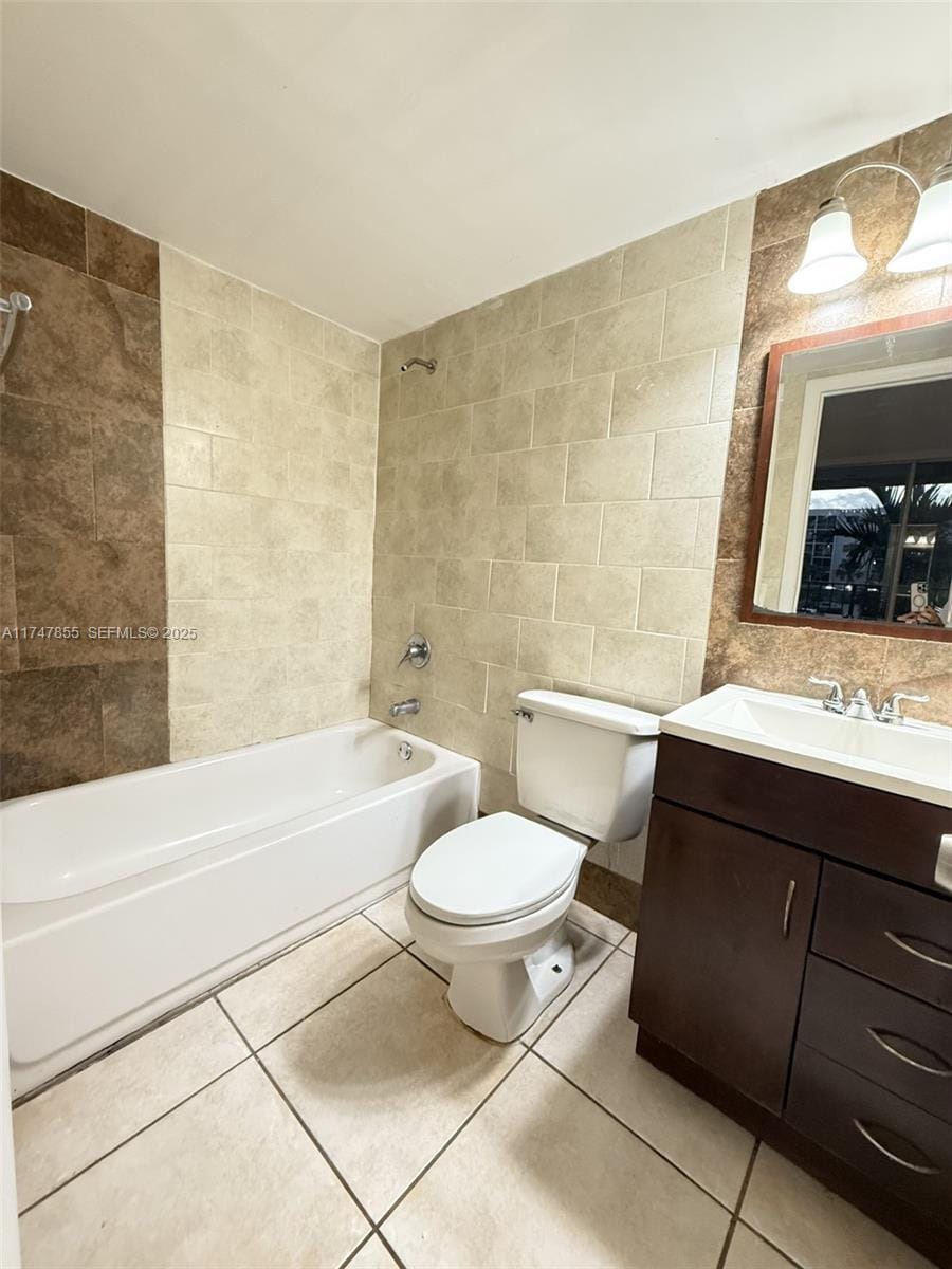 2903 N Miami Beach Boulevard 204, North Miami Beach, FL 33160 photo 13