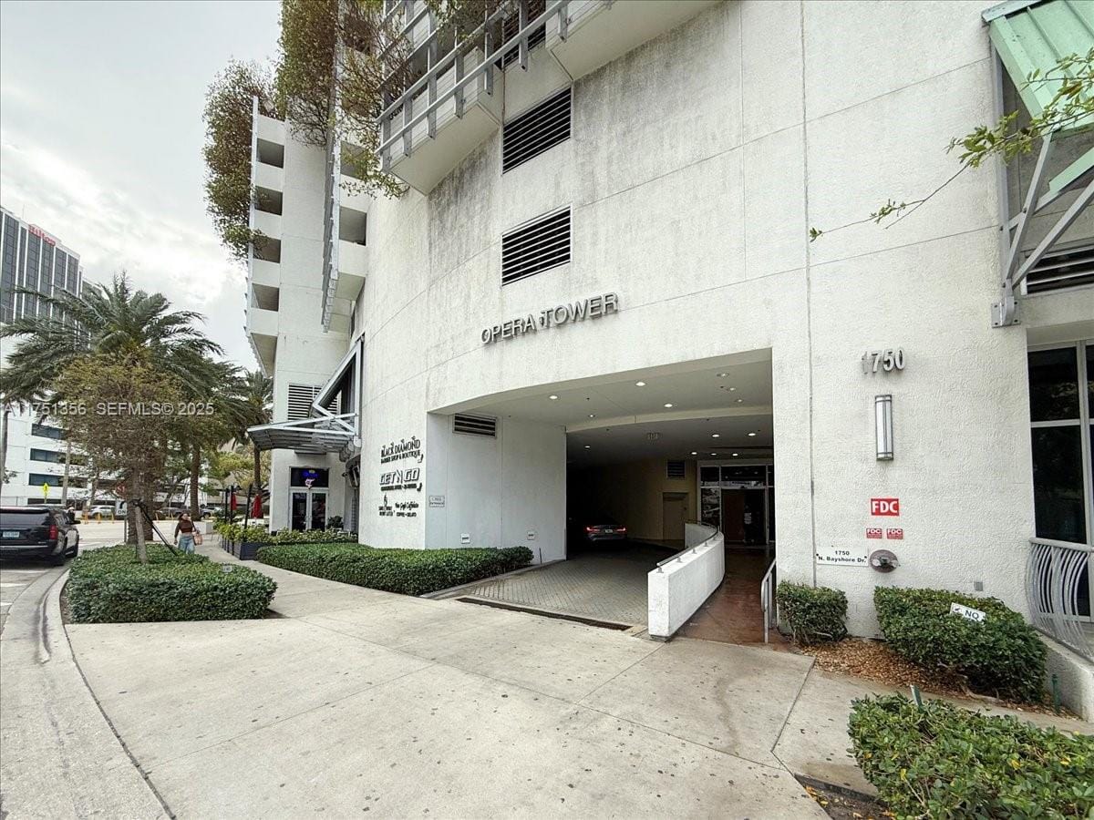 1750 N Bayshore Drive 4809, Miami, FL 33132 photo 18
