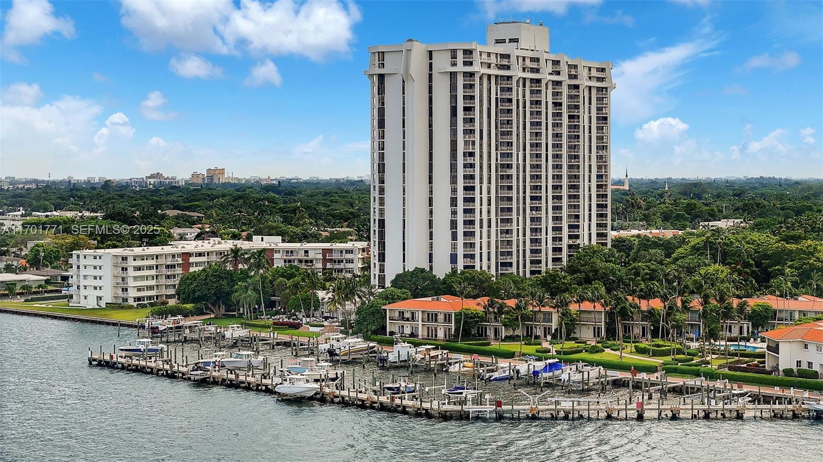 4000 Towerside Terrace 707, Miami, FL 33138 photo 3