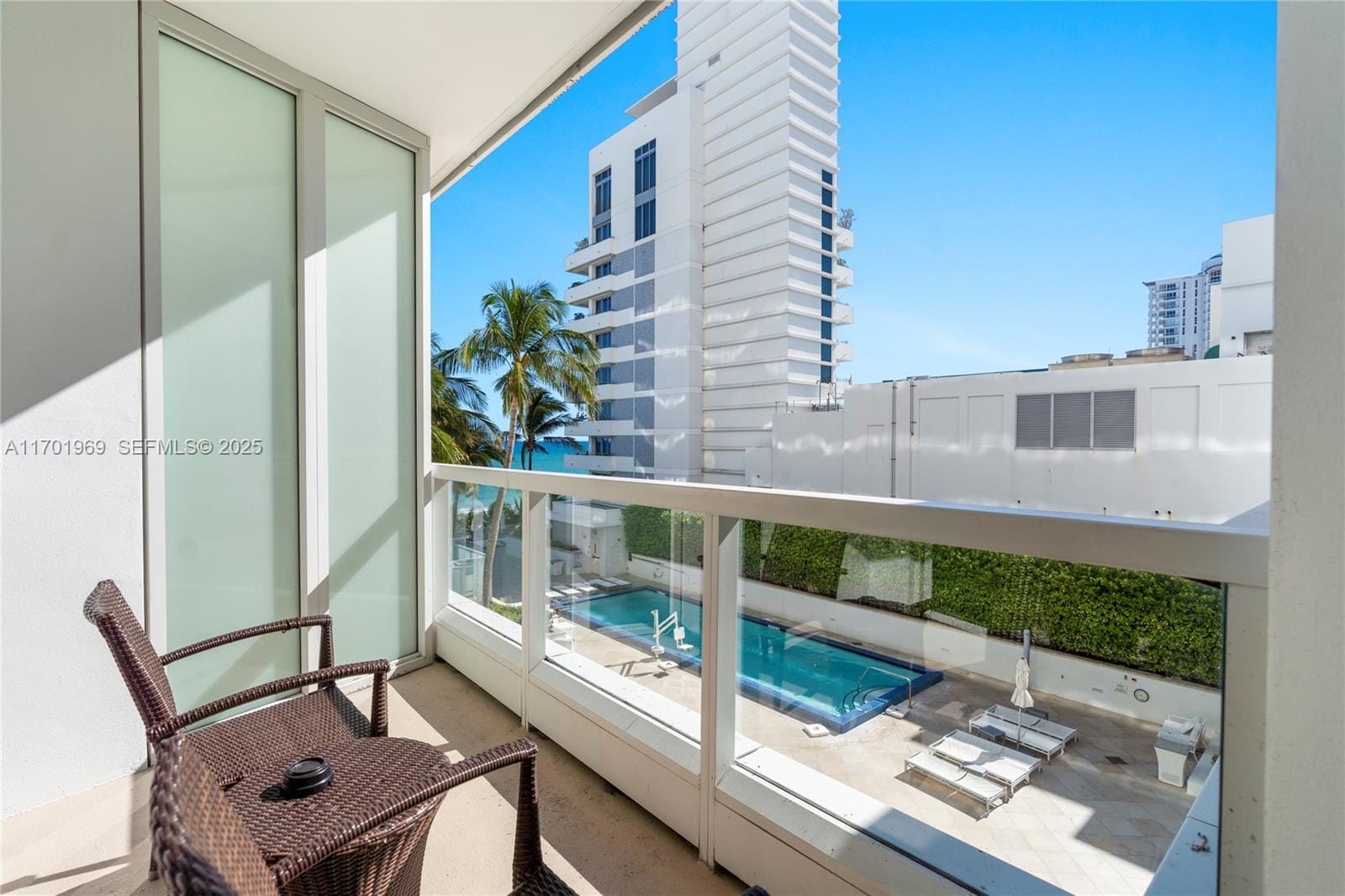 4391 Collins Avenue 719, Miami Beach, FL 33140 photo 2