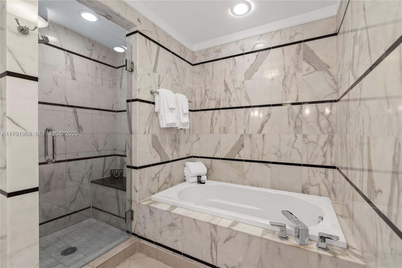 4391 Collins Avenue 719, Miami Beach, FL 33140 photo 18