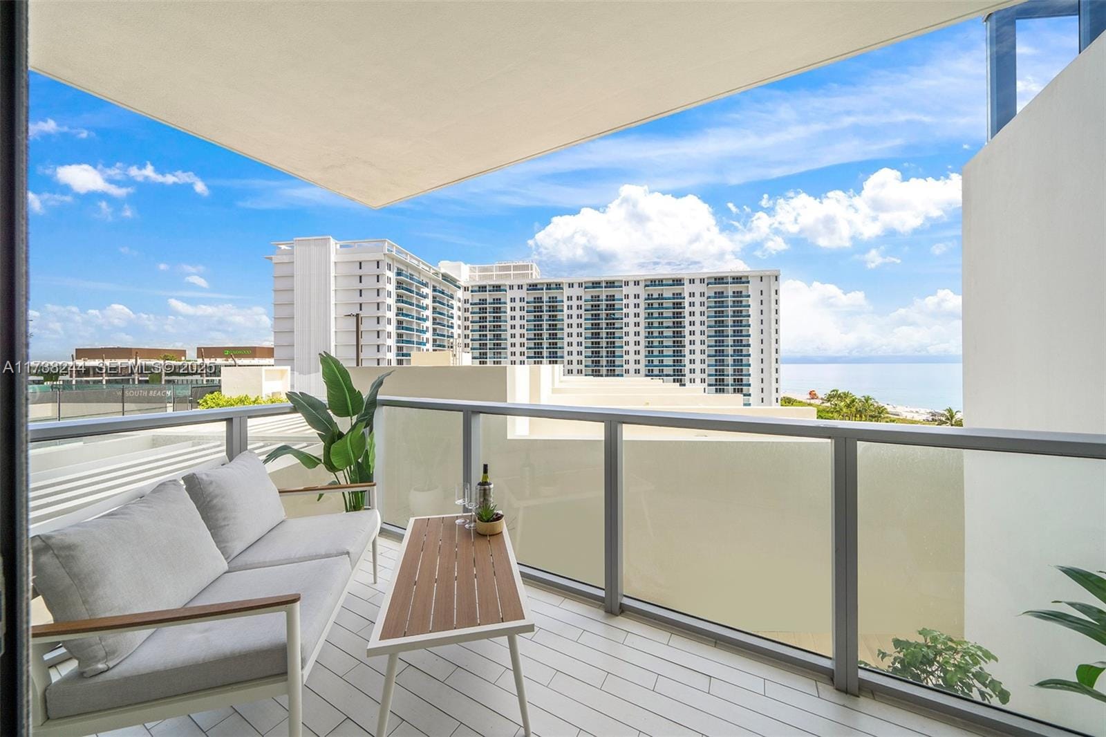 2201 Collins Avenue 811, Miami Beach, FL 33139 photo 15