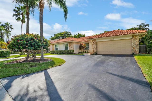 10968 NW 13th Court, sold in Pine Landing, Coral Springs, FL