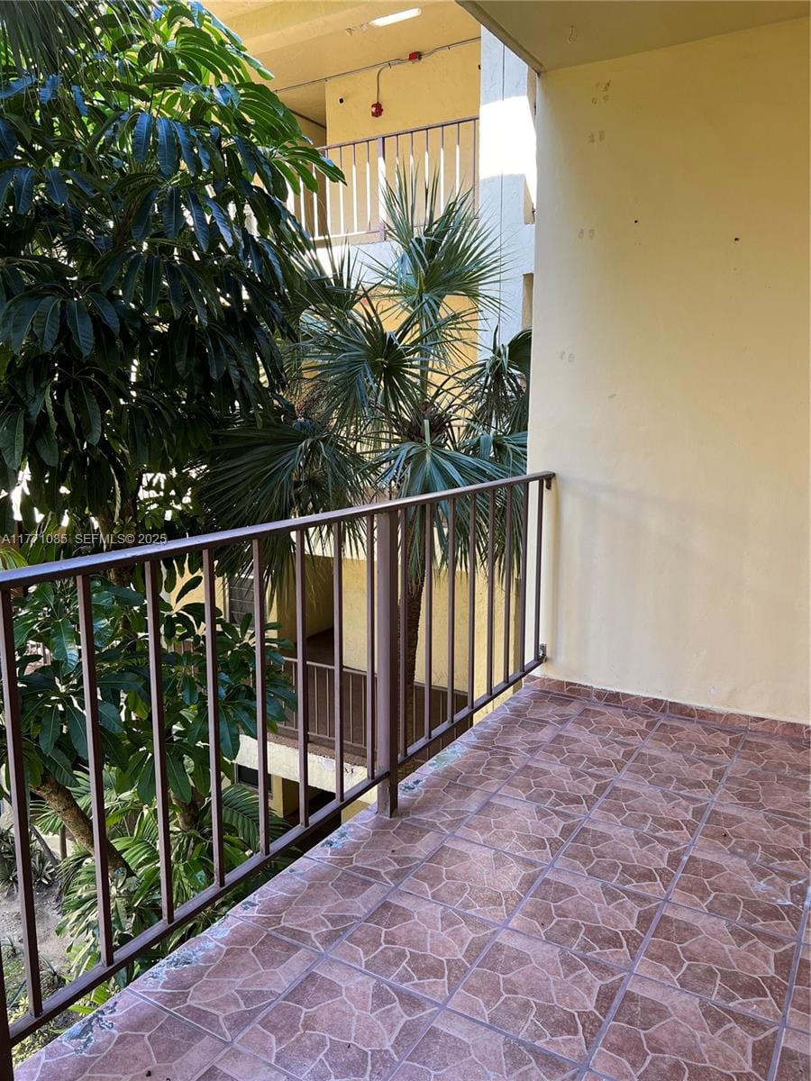 11925 NE 2nd Avenue B308, North Miami, FL 33161 photo 17