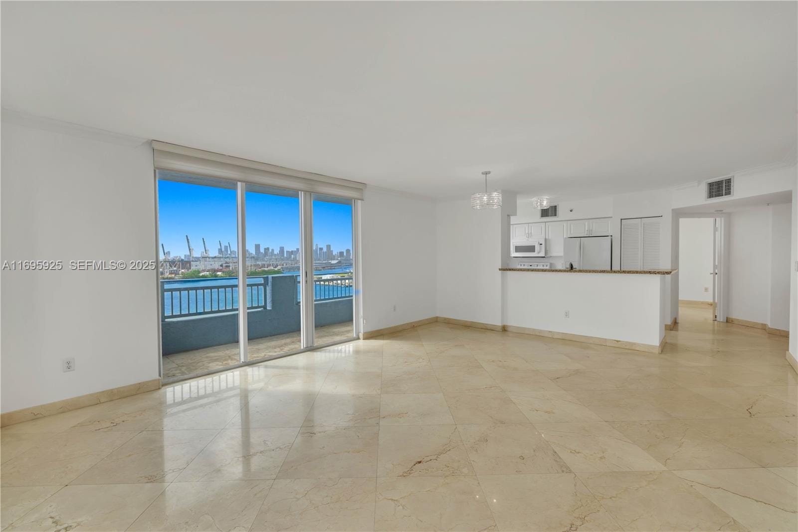 90 Alton Road 1902, Miami Beach, FL 33139 photo 17
