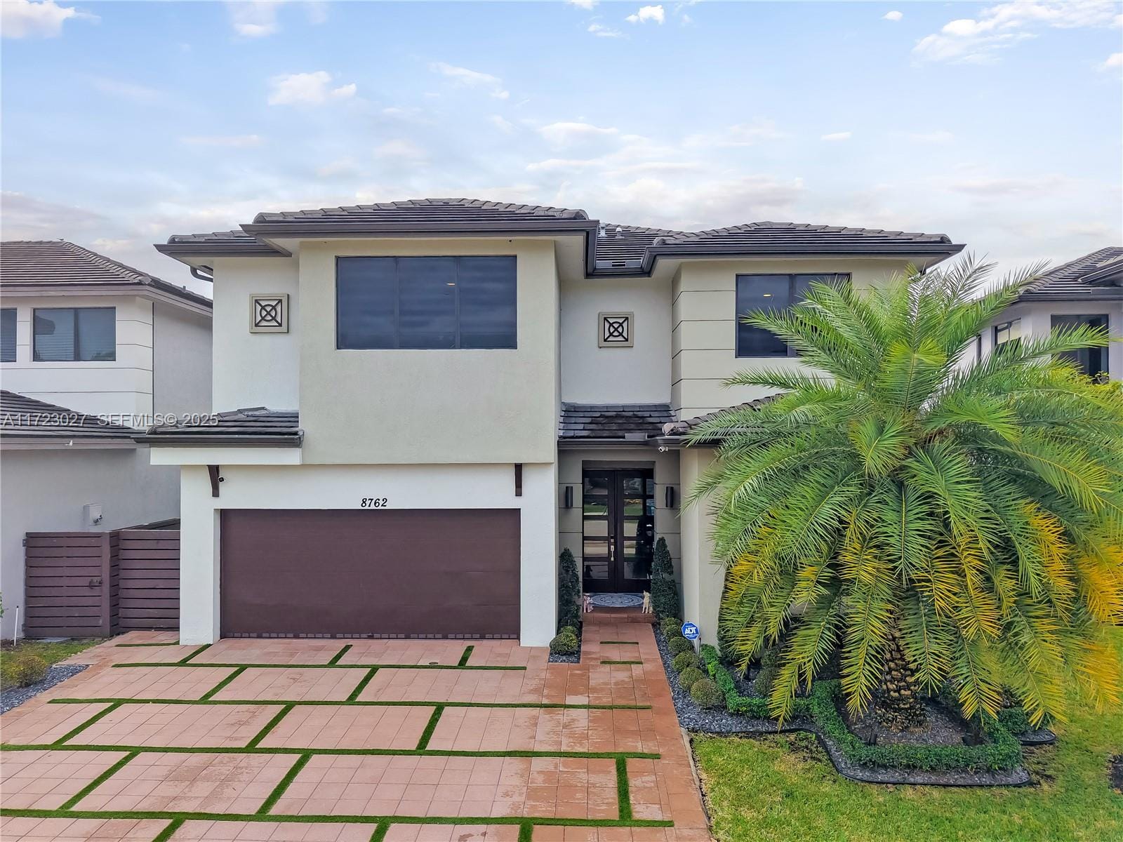 8762 NW 158th Street, Miami Lakes, FL 33018 photo 3