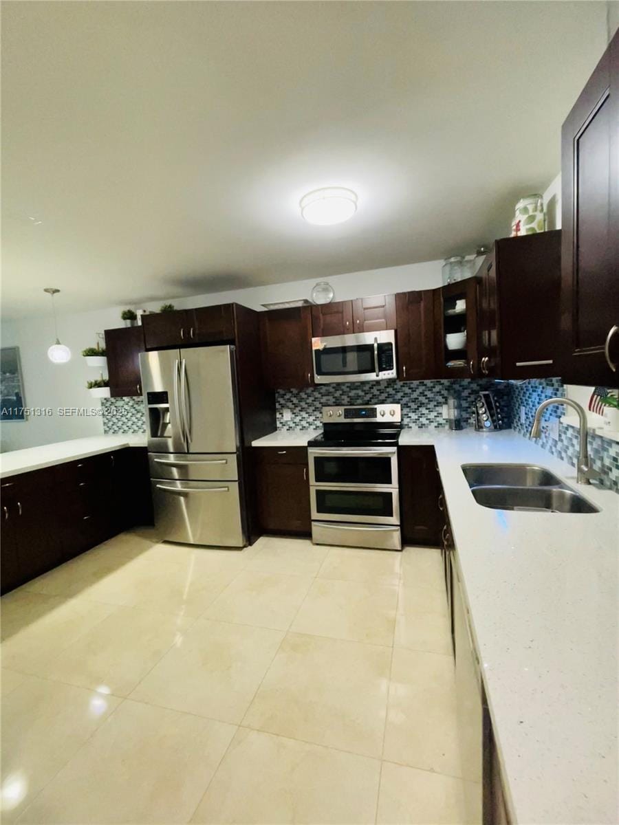 16316 SW 97th Terrace, Miami, FL 33196 photo 6