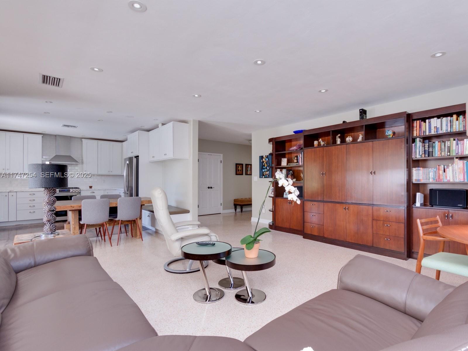 13205 Coronado Drive — photo 10