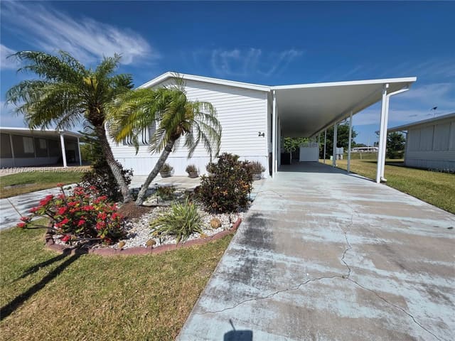 1601 SE Us Highway 441 24, Okeechobee, FL 34974