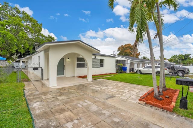 35 SW 65th Avenue, Miami, FL 33144