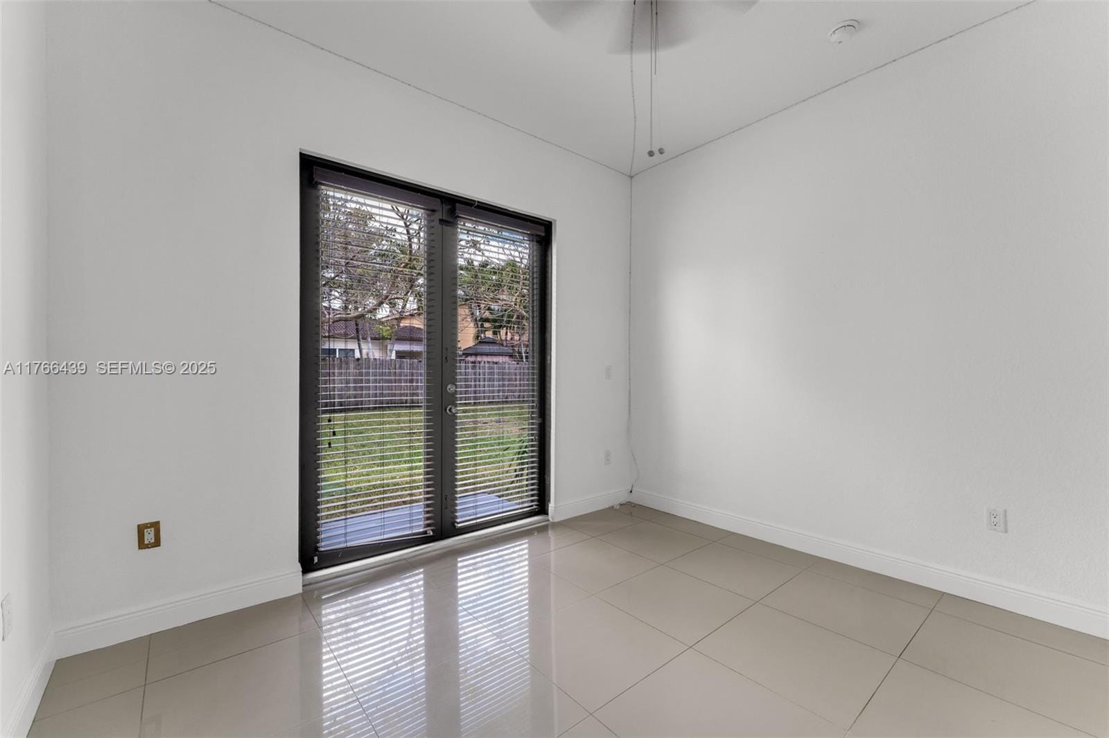 14555 SW 32nd Street, Miami, FL 33175 photo 27