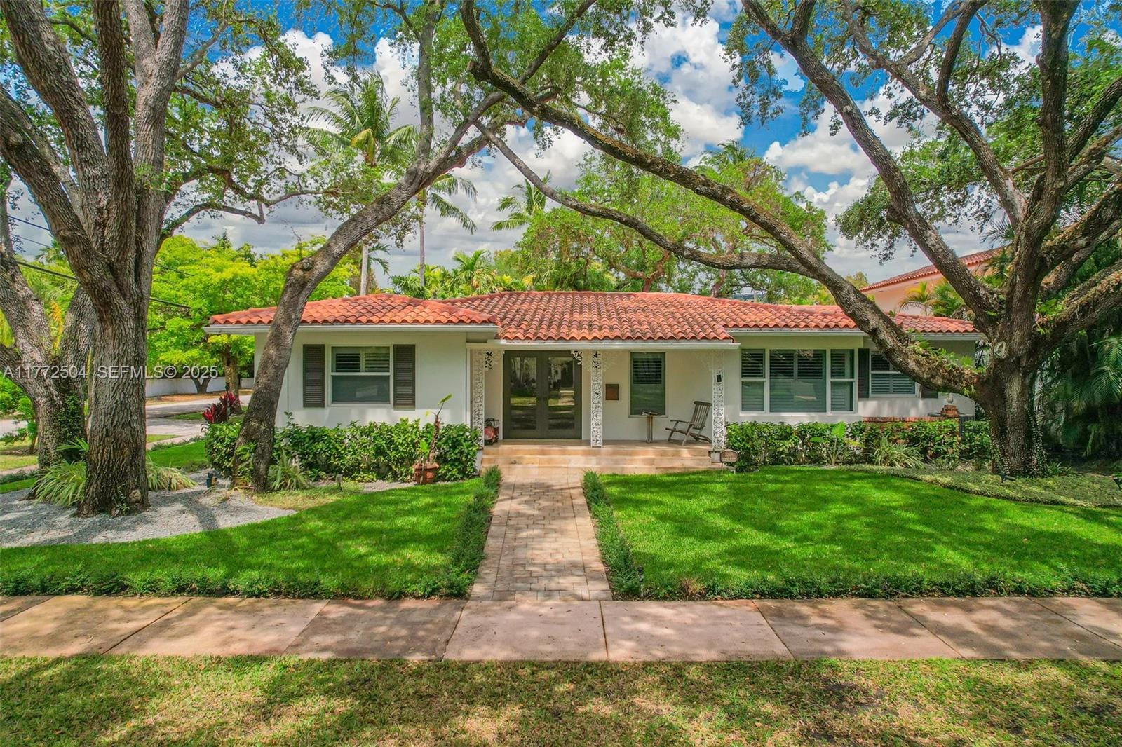 1049 Malaga Avenue, Coral Gables, FL 33134 photo 1