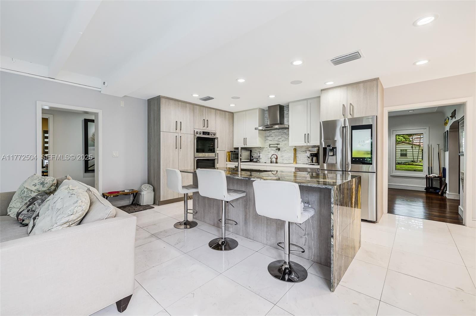 1049 Malaga Avenue, Coral Gables, FL 33134 photo 9