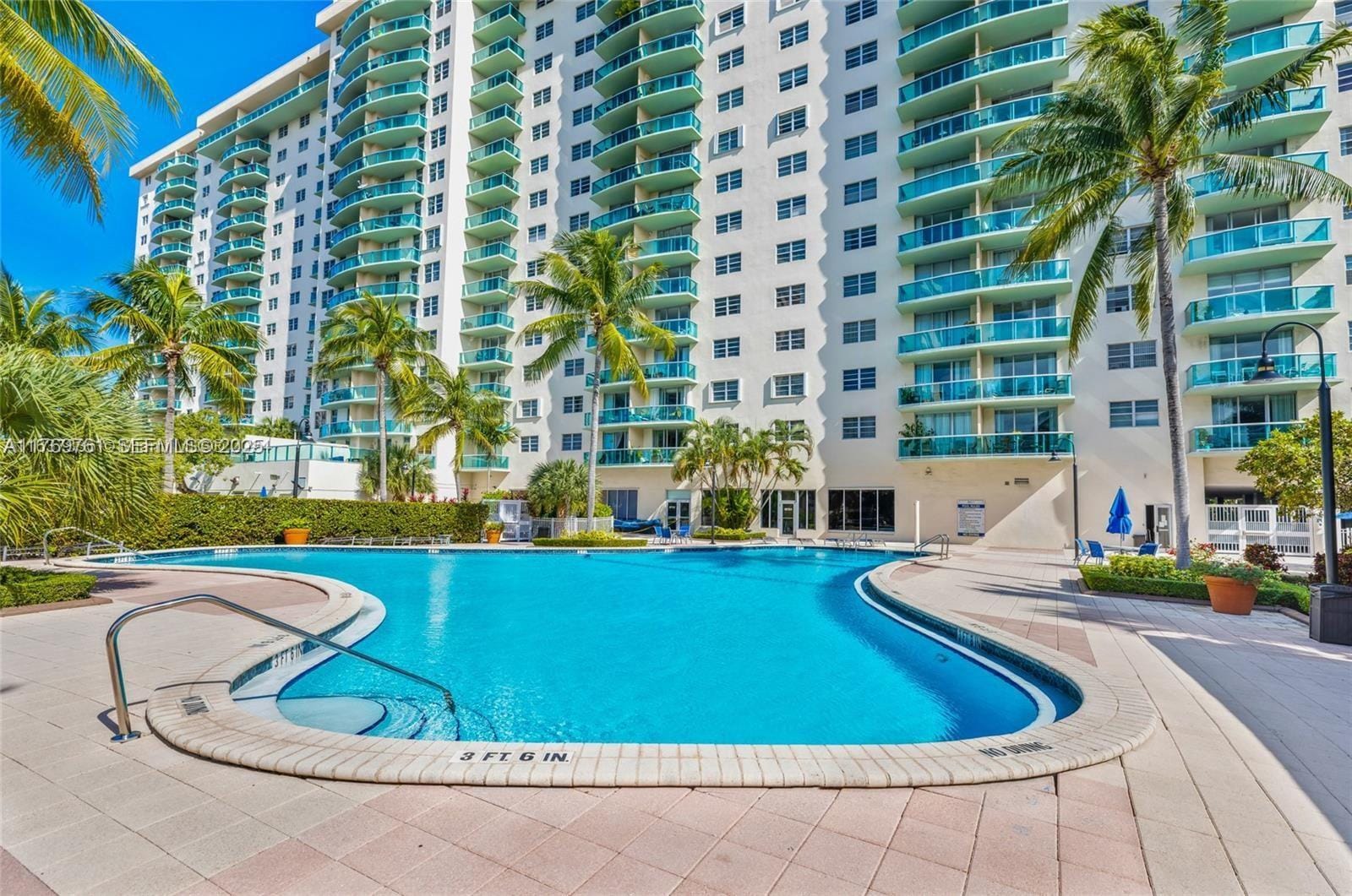 19390 Collins Avenue 804, Sunny Isles Beach, FL 33160