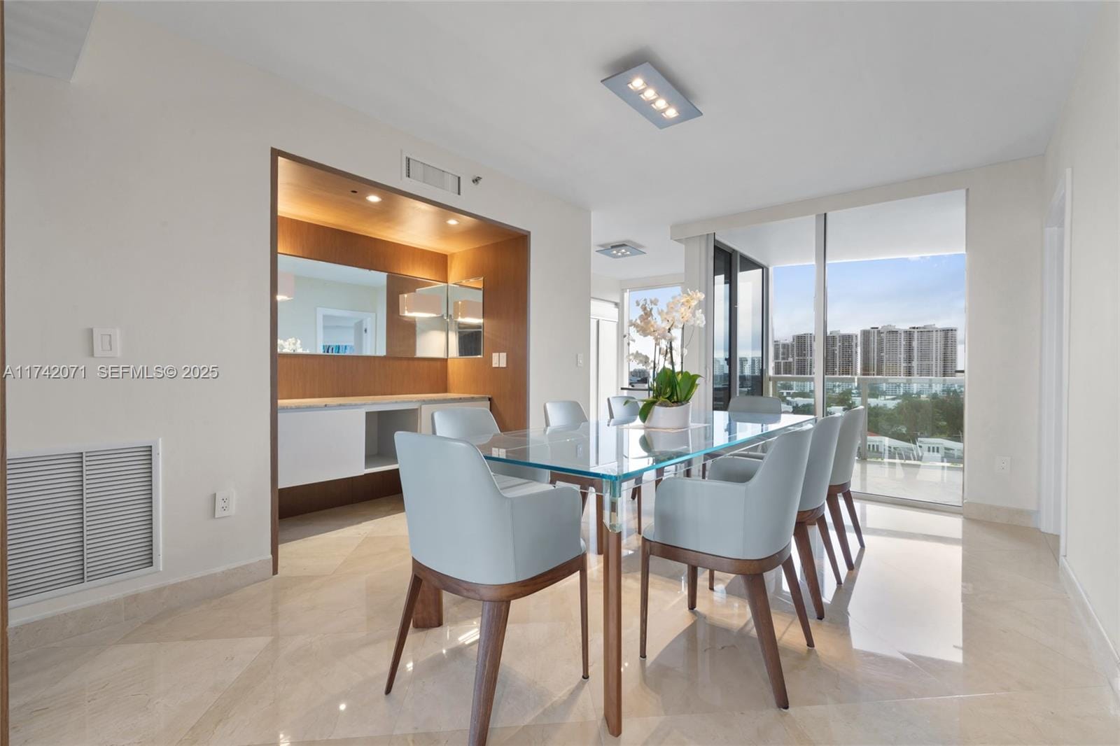 18911 Collins Avenue 1004, Sunny Isles Beach, FL 33160 photo 12