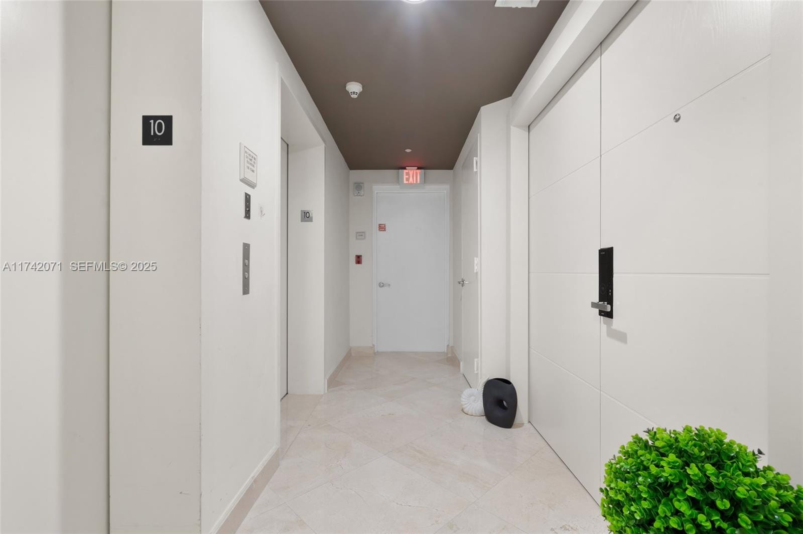 18911 Collins Avenue 1004, Sunny Isles Beach, FL 33160 photo 28