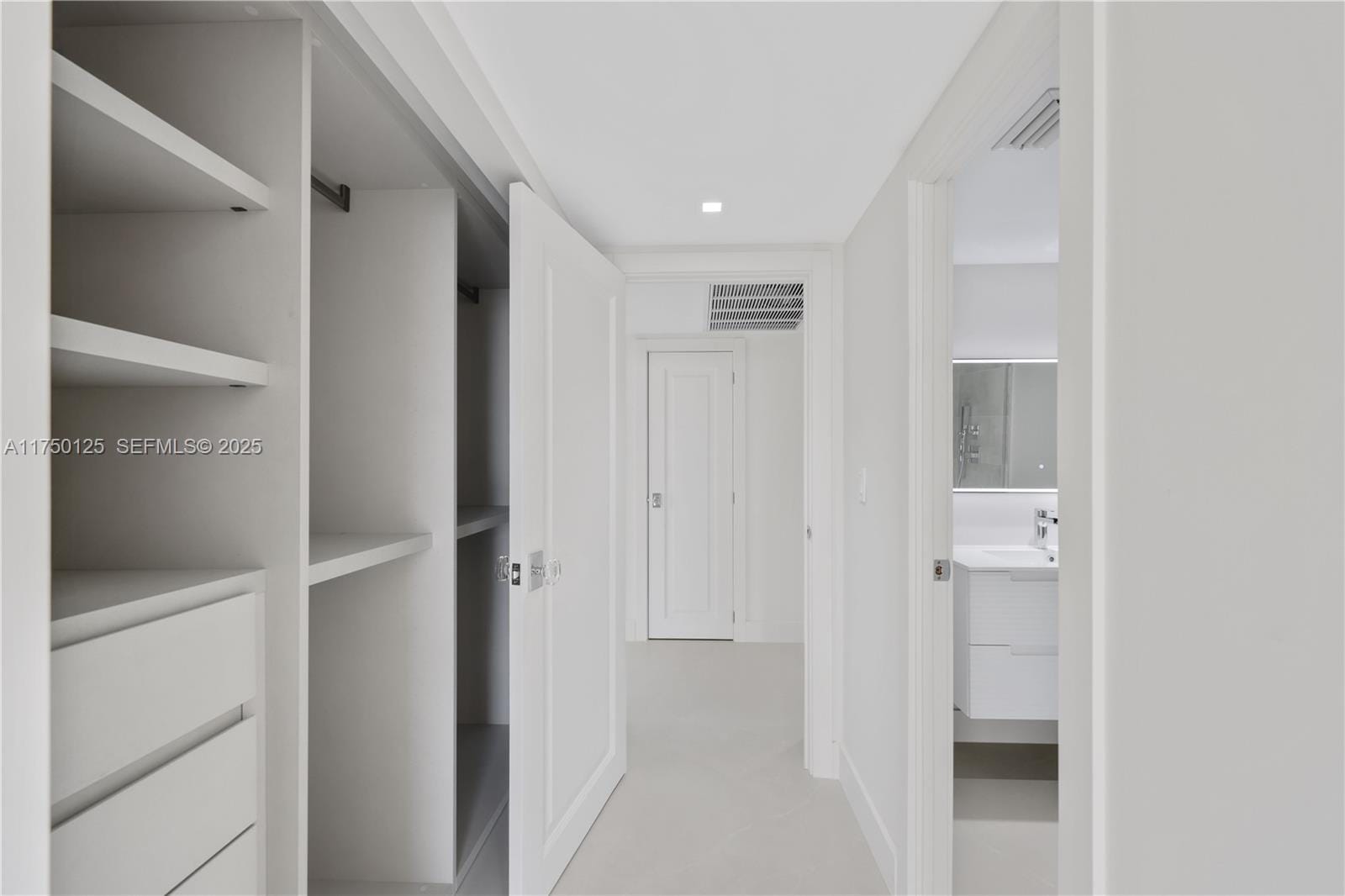 5500 Collins Avenue 802, Miami Beach, FL 33140 photo 18