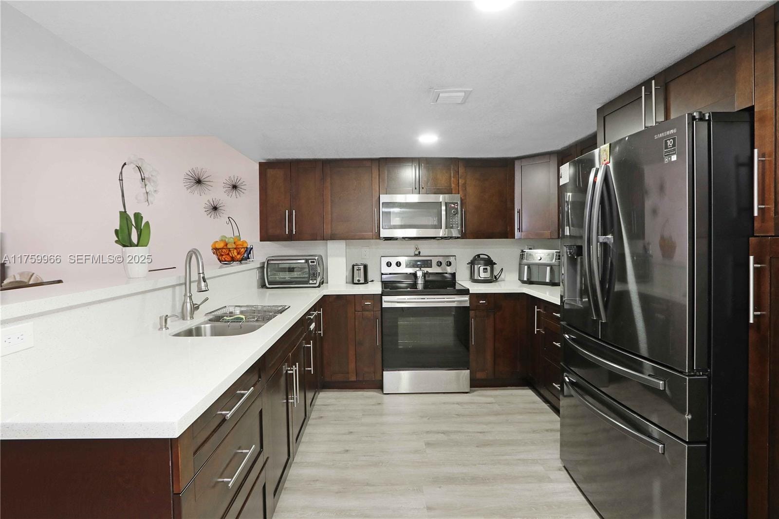 10852 N Kendall Drive 317 — photo 2