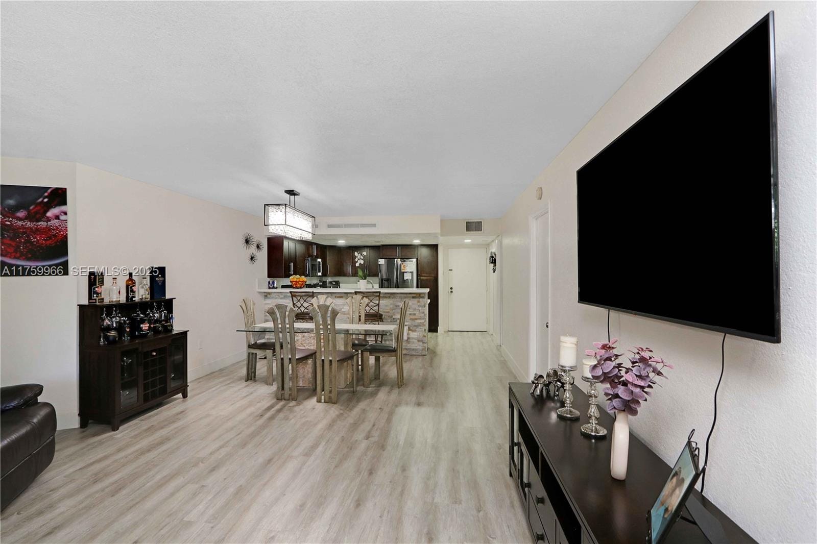 10852 N Kendall Drive 317 — photo 9