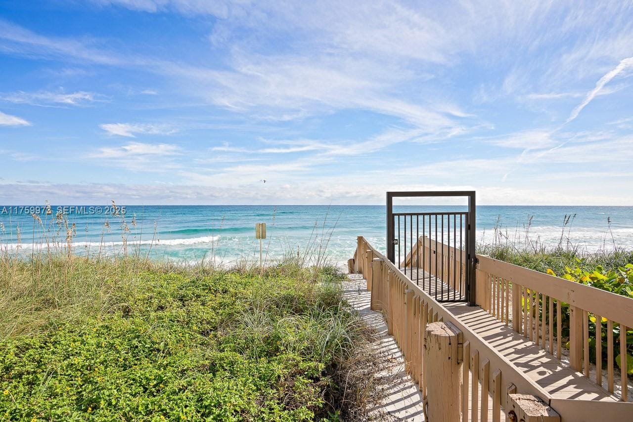 5280 N Ocean Drive 16F, Singer Island, FL 33404 photo 25
