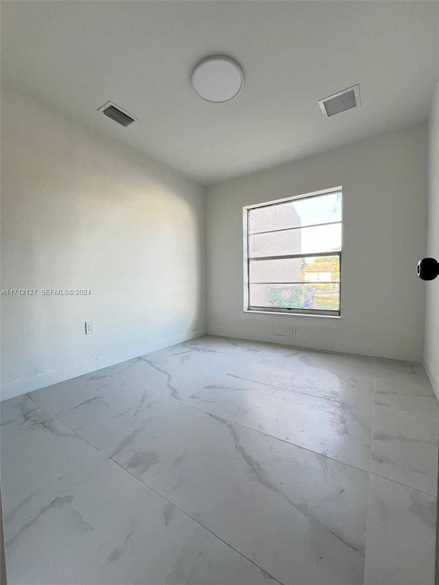 2876 NW 204th Street — photo 10