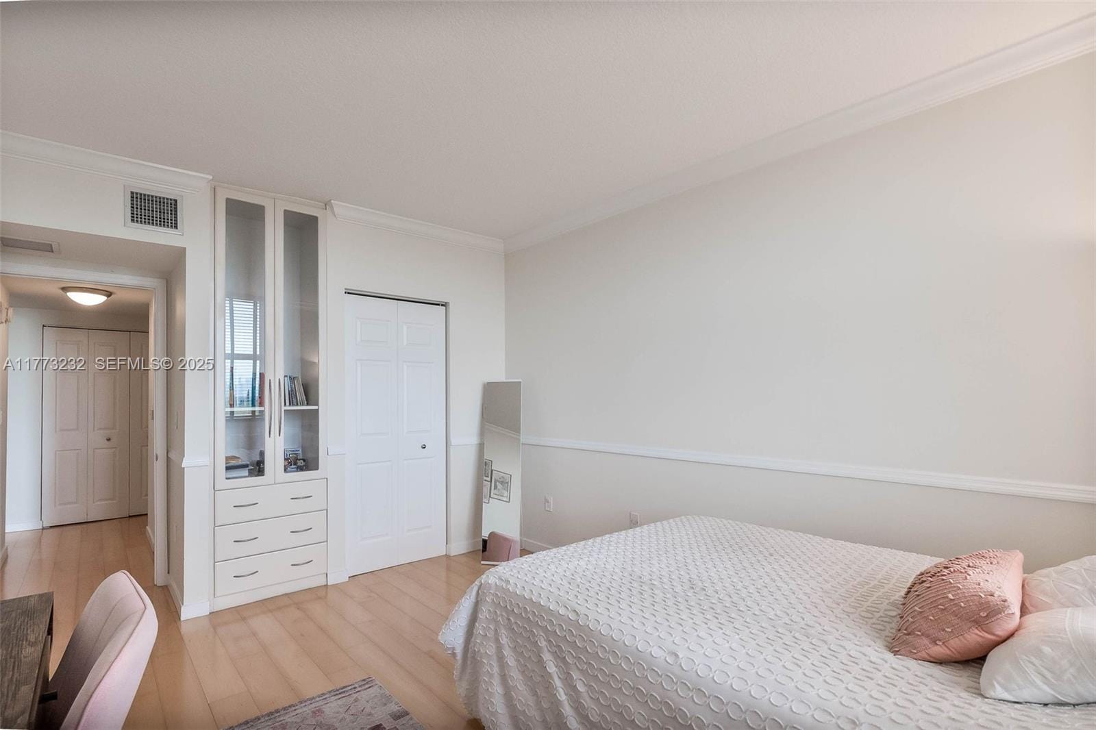 2030 S Douglas Road 718, Coral Gables, FL 33134 photo 11