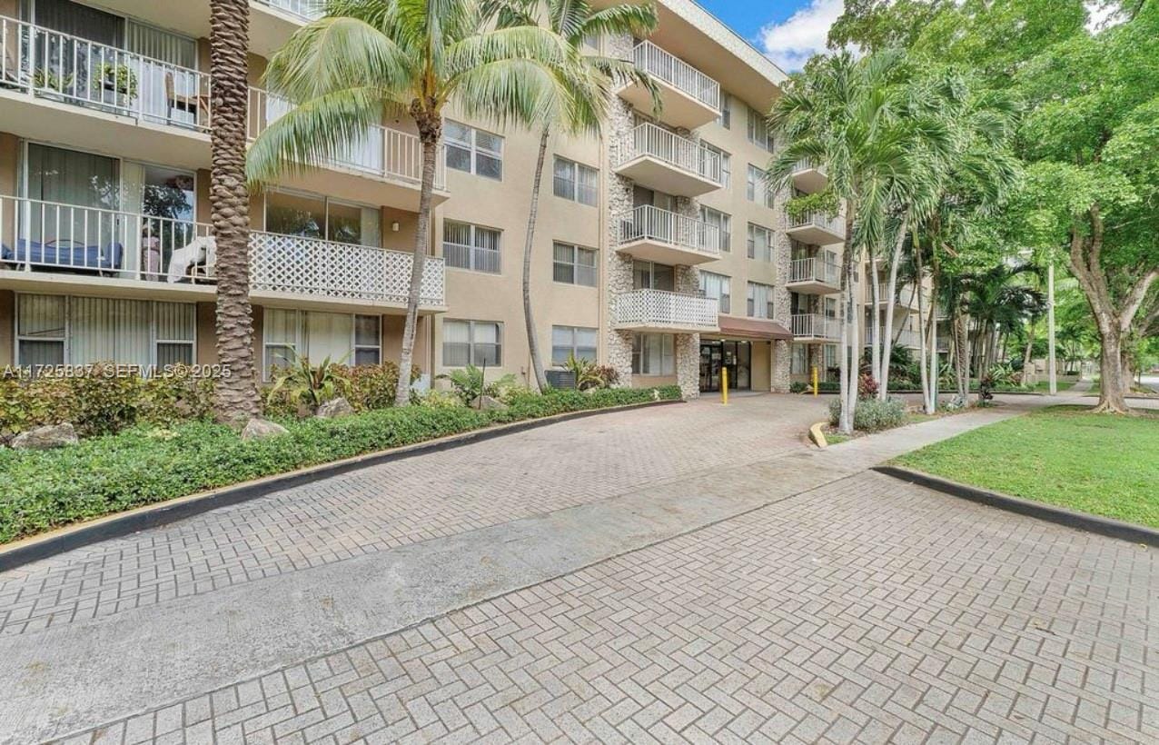 1805 Sans Souci Boulevard 429 — photo 3