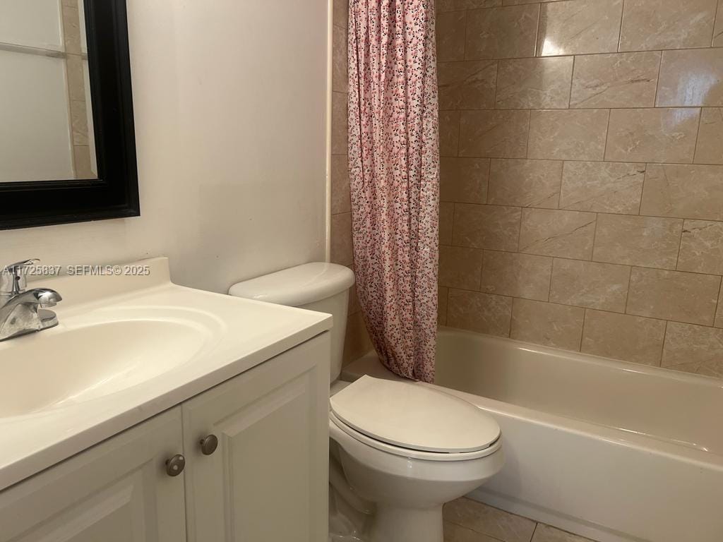 1805 Sans Souci Boulevard 429, North Miami, FL 33181 photo 21