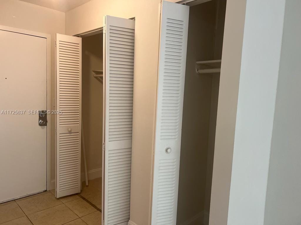 1805 Sans Souci Boulevard 429, North Miami, FL 33181 photo 24