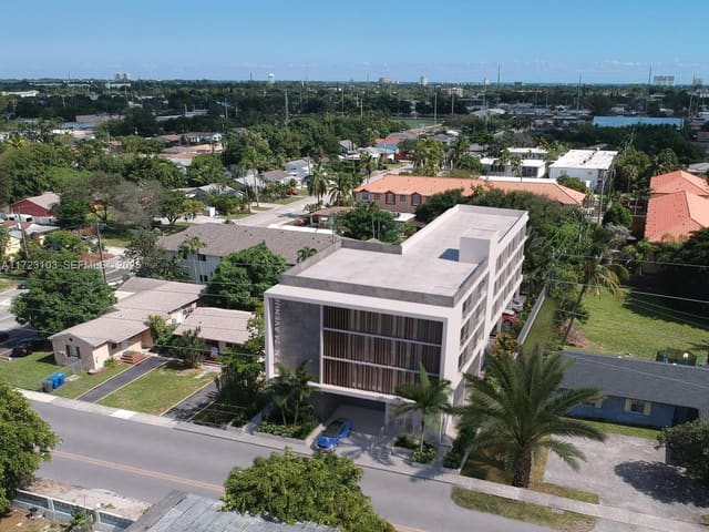 807 N 24th Avenue, Hollywood, FL 33020