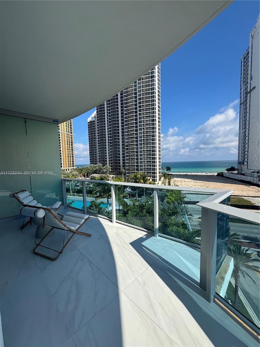17550 Collins Avenue 601, Sunny Isles Beach, FL 33160 photo 10