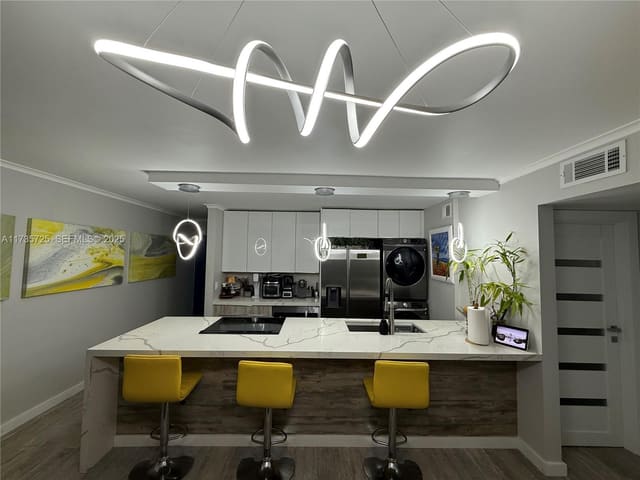 5274 NE 6th Avenue A19, sold in Embarcadero Condo, Fort Lauderdale, FL