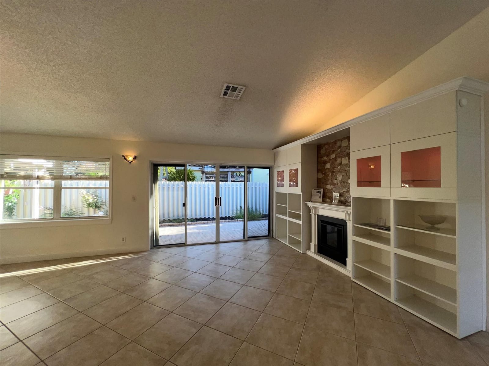 3433 Sands Harbor Trace, Pompano Beach, FL 33069 photo 6