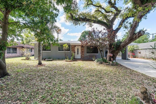 2381 SW 34th Avenue, Fort Lauderdale, FL 33312