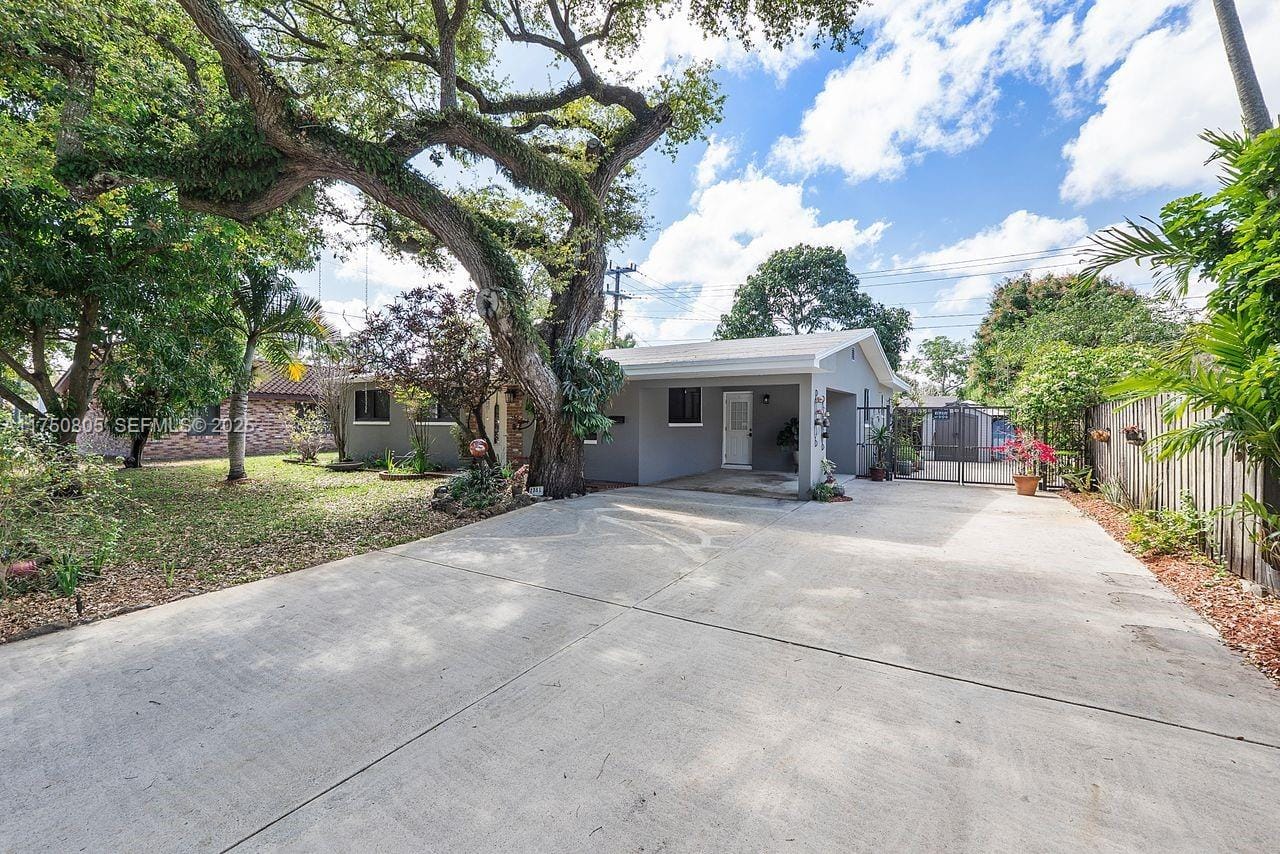 2381 SW 34th Avenue, Fort Lauderdale, FL 33312 photo 5