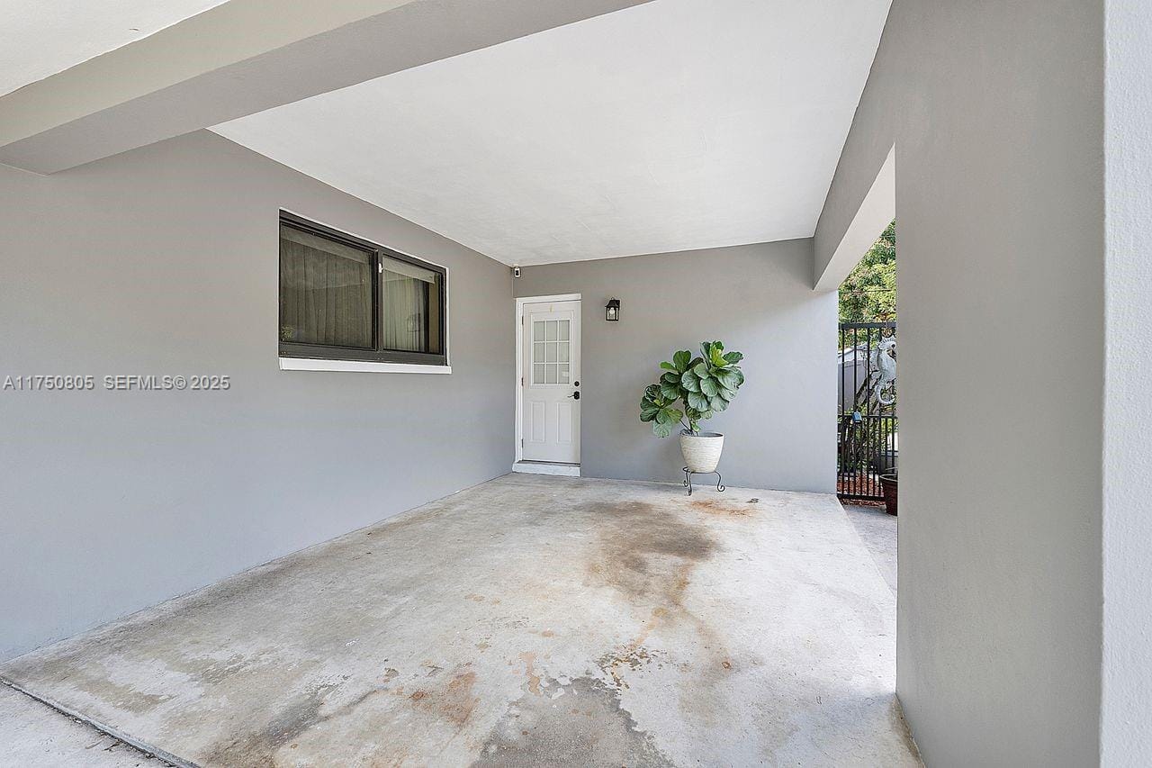 2381 SW 34th Avenue, Fort Lauderdale, FL 33312 photo 6