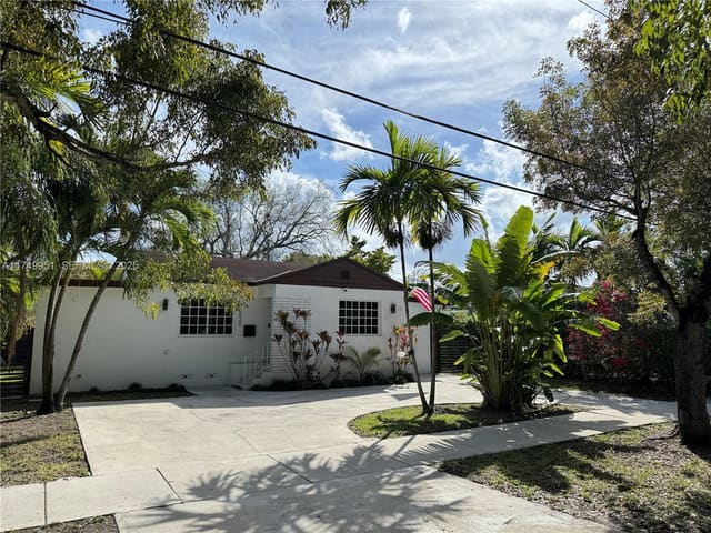 6520 SW 16th Street, sold in Ivywild, West Miami, FL